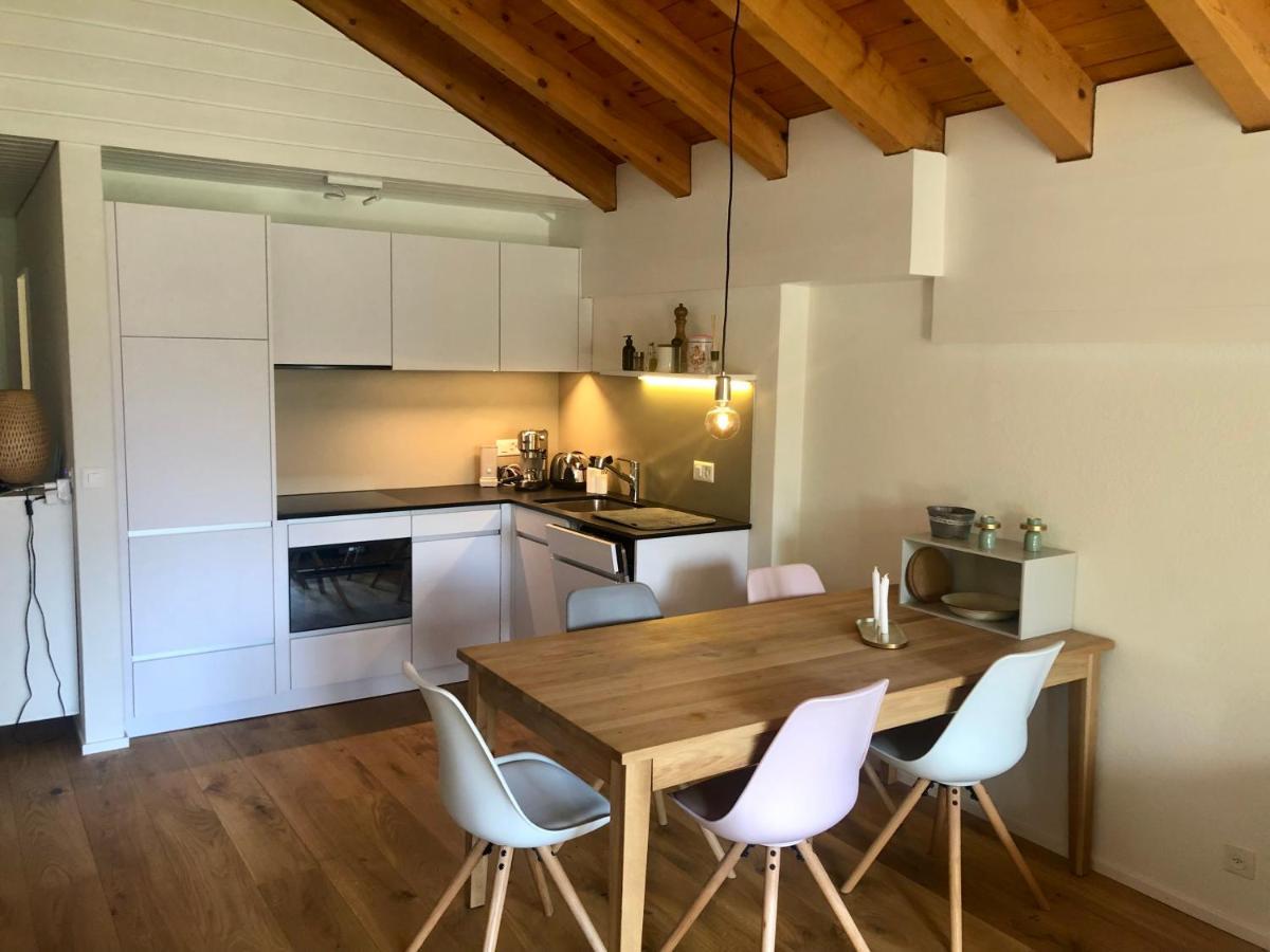 Moderne Dachwohnung Nähe Zermatt mit Balkon Täsch Exterior foto